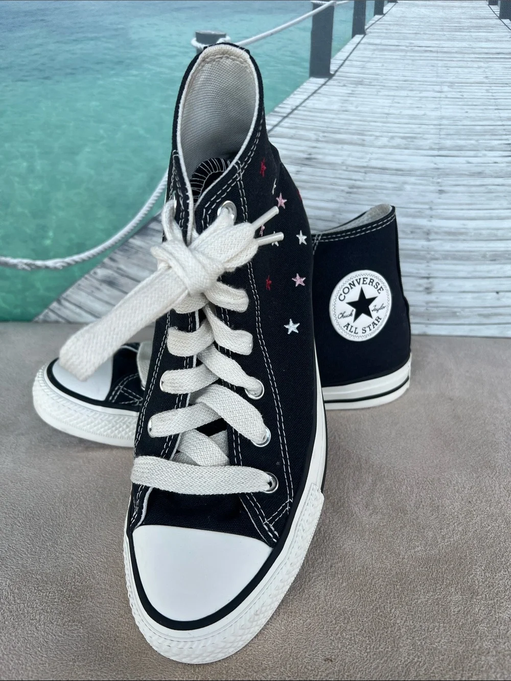 UNISEX Black High-Top Converse Sneakers with Stars Embroidery. - Picture 8 of 8